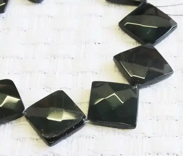 Faceted Black agate strand beads GOGO 1776