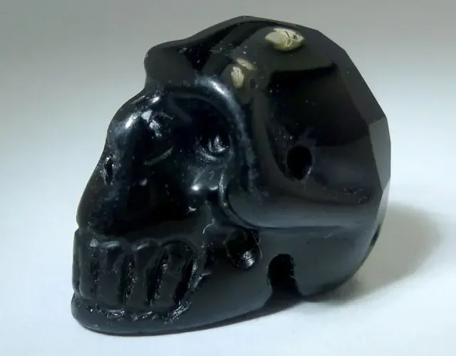FACETED BLACK OBSIDIAN GEMSTONE SKULL 19.25 CTS RT 1884