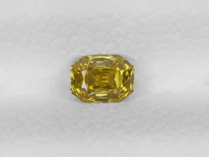 Fancy Color Diamond, 0.18ct – Mined in South Africa Certified by IGI