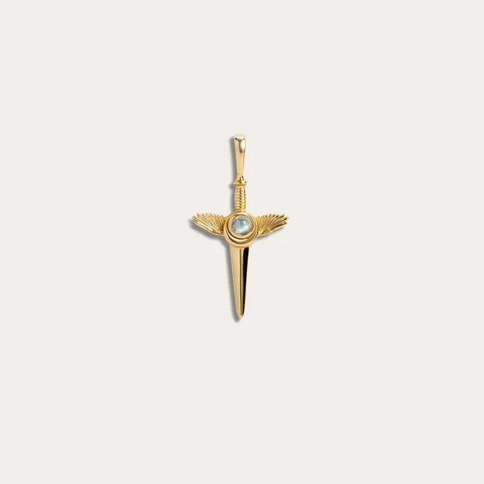 Flying Dagger Amulet