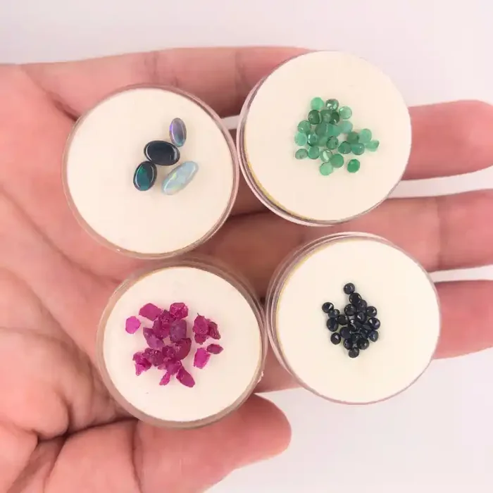 Four display jars Gemstones Faceted n rough OPJ 2519