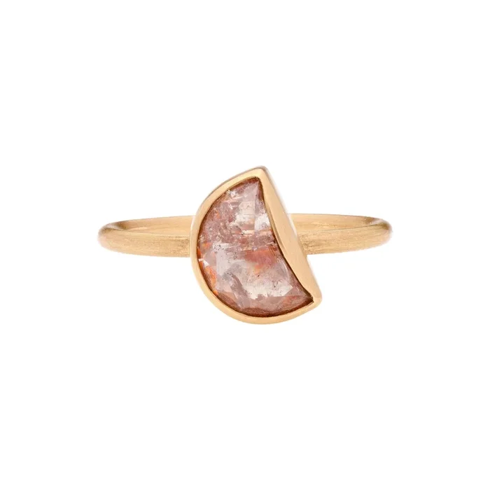 Gabriella Kiss 18k Crescent Orangey Diamond Ring – 2.65 ct