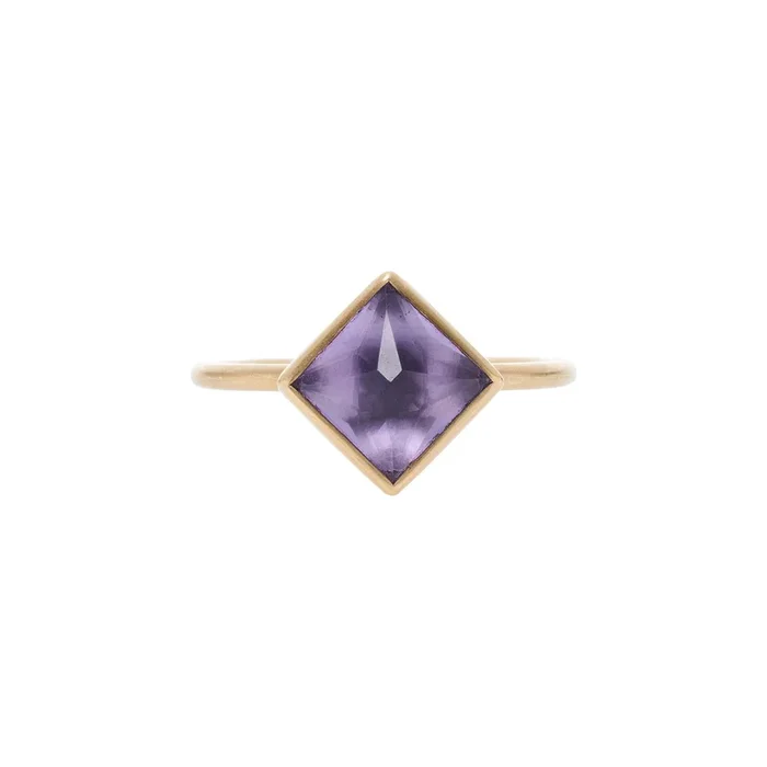 Gabriella Kiss 18k Facetted Square Amethyst Ring