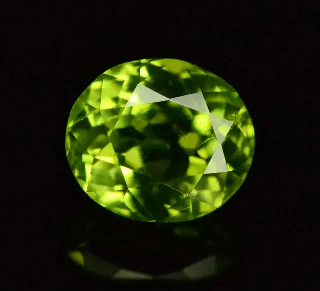 GIL CERT Natural Green Peridot