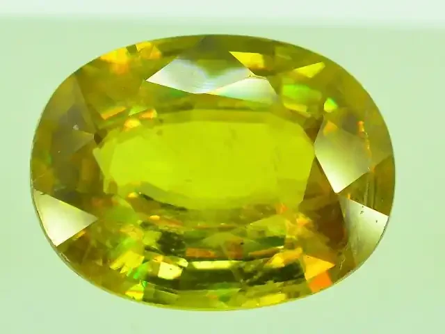 GiL Certified 2.60 ct Natural Green Sphene PR.H