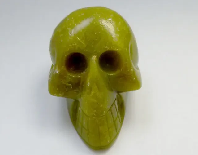 GREEN JASPER GEMSTONE SKULL 572.45 CTS RT 1849