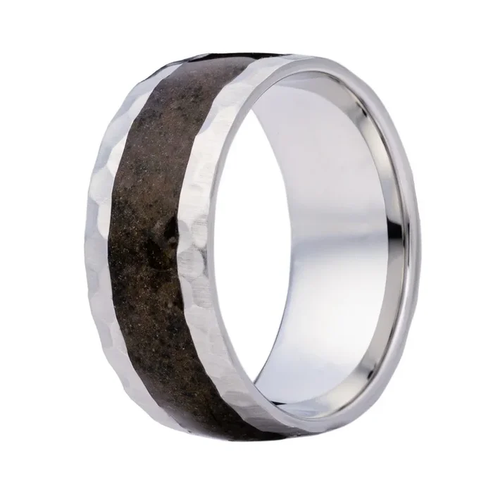 Heavy Stone® Dinosaur Fossil Zirconium Men’s Band