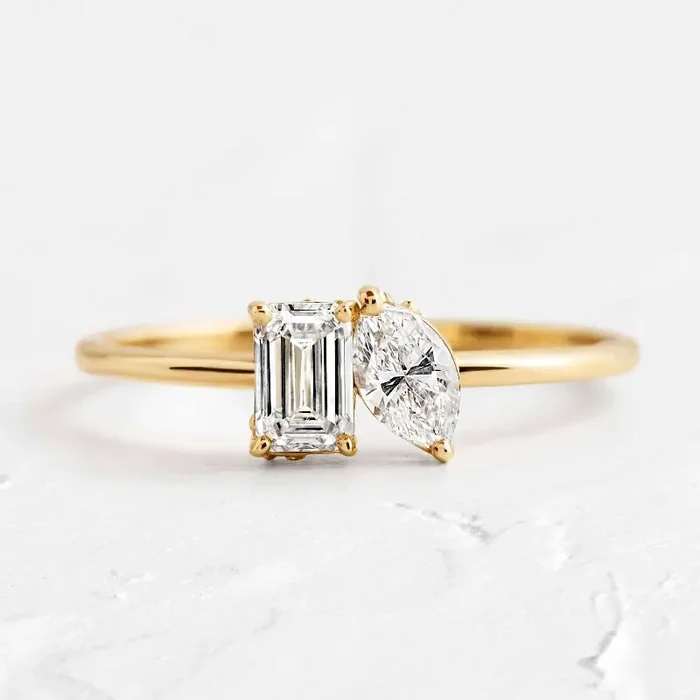 Helloice 0.5CT Emerald & Marquise Cut VVS Moissanite S925 Silver Engagement Ring