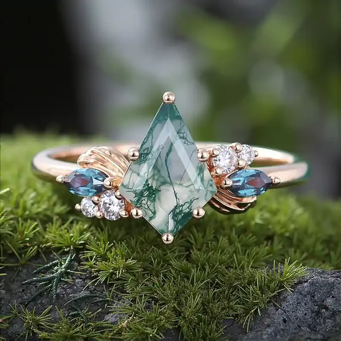 Helloice 1.44CT Kite Cut Moss Agate & Round Cut Moissanite S925 Silver Nature Inspired Cluster Engagement Ring