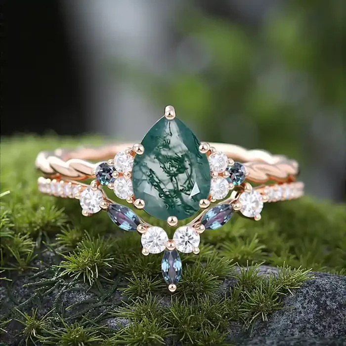 Helloice 1.93CT Pear Cut Moss Agate & Round Cut Moissanite S925 Silver Engagement Ring Set