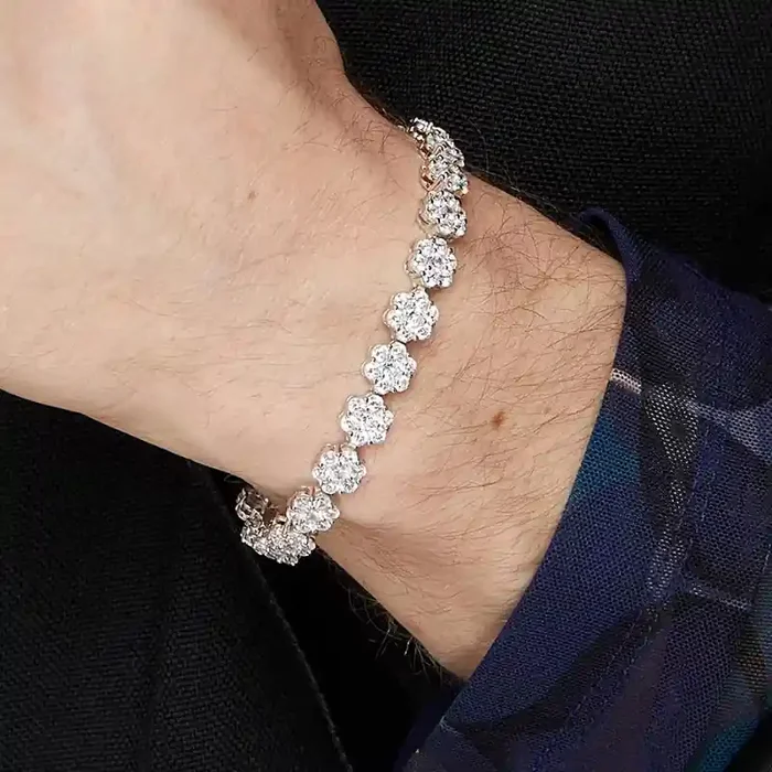 Helloice 4.5mm S925 & Moissanite Flower Bracelet