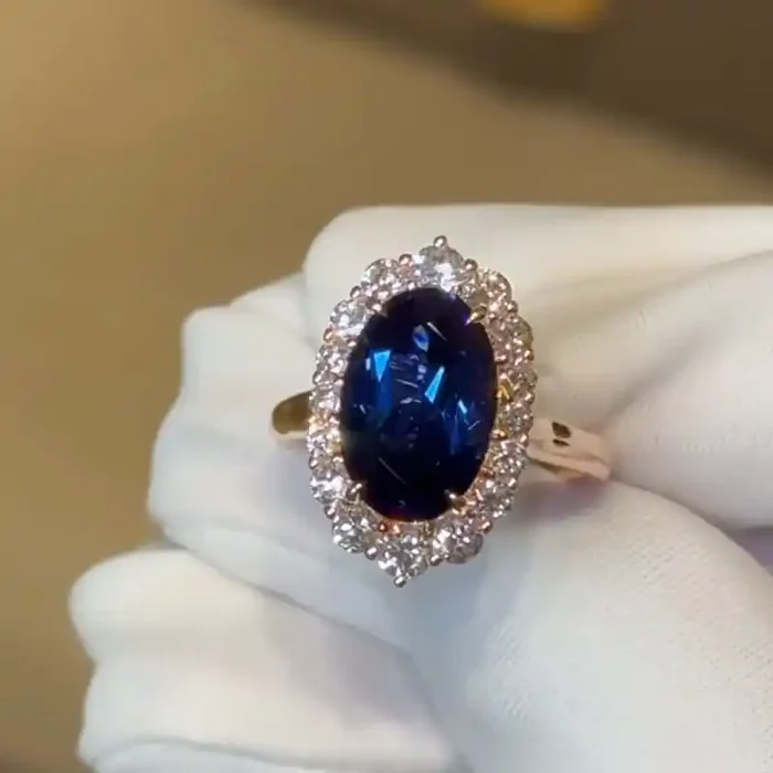 Helloice 6.8CT Oval Cut Gemstone Vintage-Inspired Engagement Ring