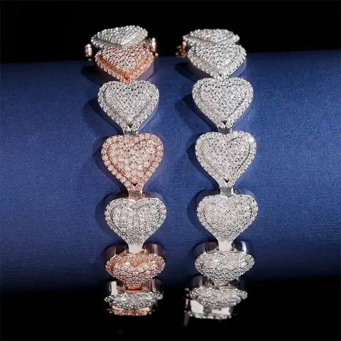 Helloice 8mm 925S & VVS Moissanite Heart Bracelet