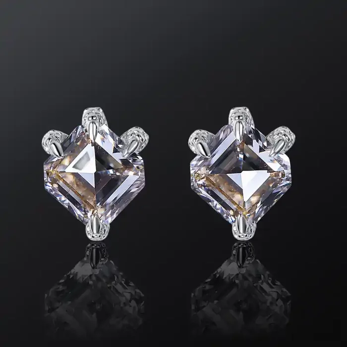 Helloice 925S & Moissanite Asscher Cut 0.35Ct/0.8Ct/1Ct Dragon Claw Stud Earrings