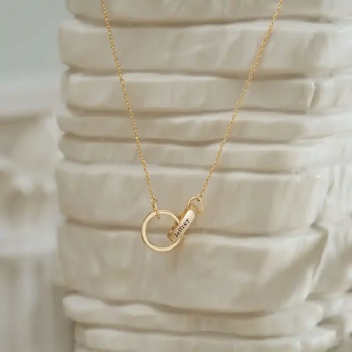 Helloice Customized Name Necklace