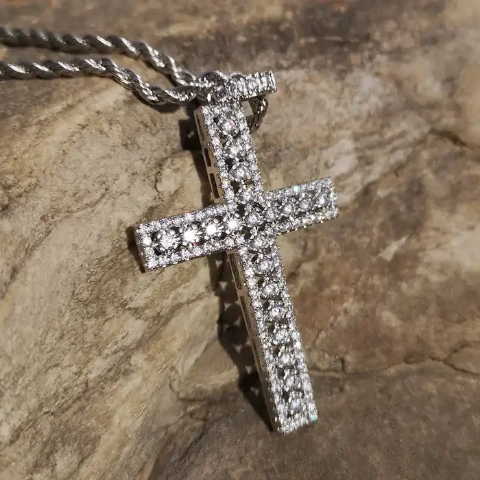 Helloice Diamond Cross Pendant in Silver