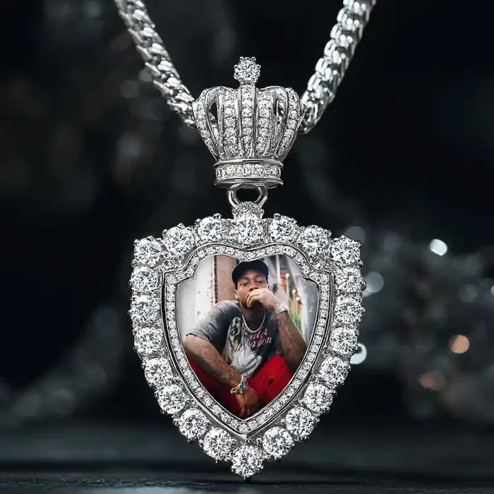 Helloice Iced Crown Trophy Custom Photo Pendant