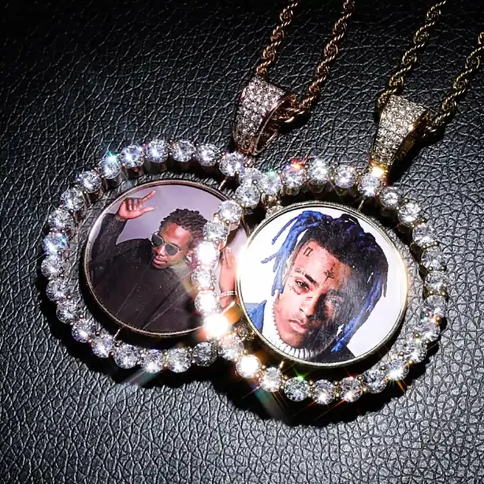 Helloice Iced Custom Rotating Photo Pendant