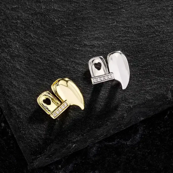 Helloice Iced Out Vampire Fang Double Grillz