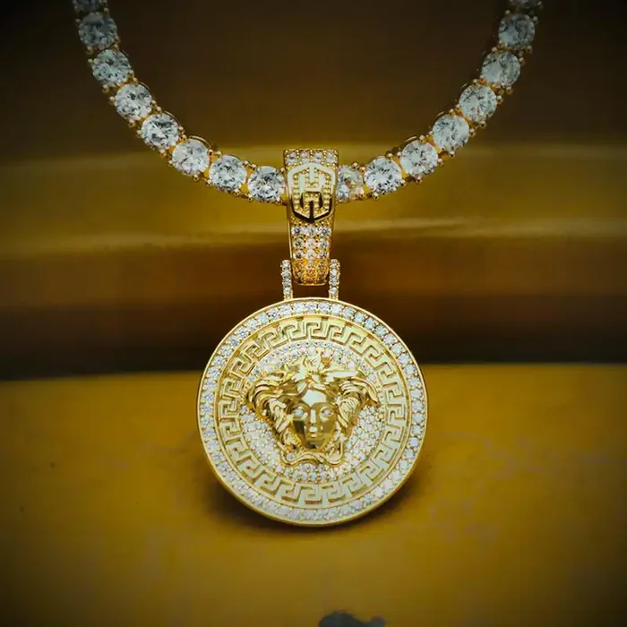 Helloice Iced Snake Hair Banshee Pendant in Gold