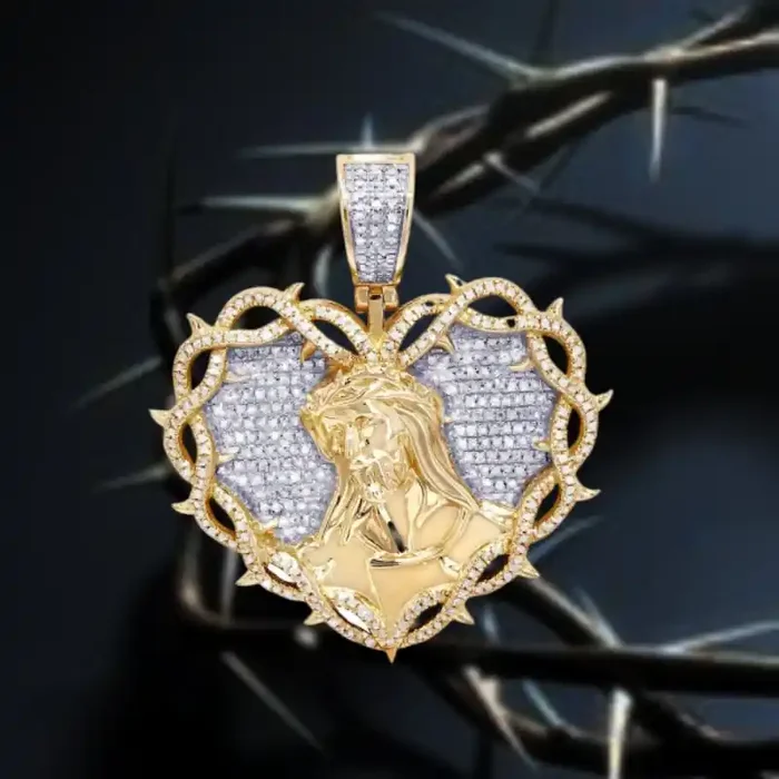 Helloice Jesus Head with Thorns Heart Pendant in Gold