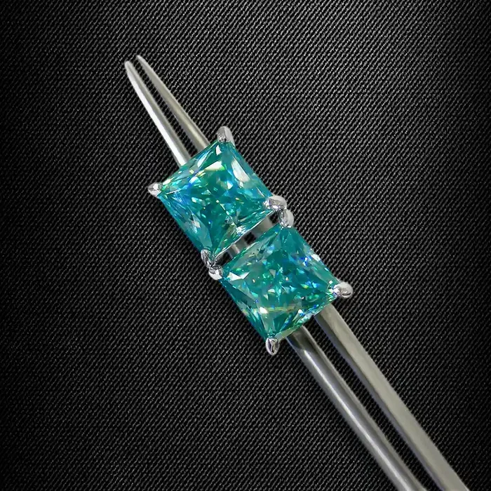 Helloice Moissanite Blue Princess-Cut Diamond Earrings in S925 Sterling Silver