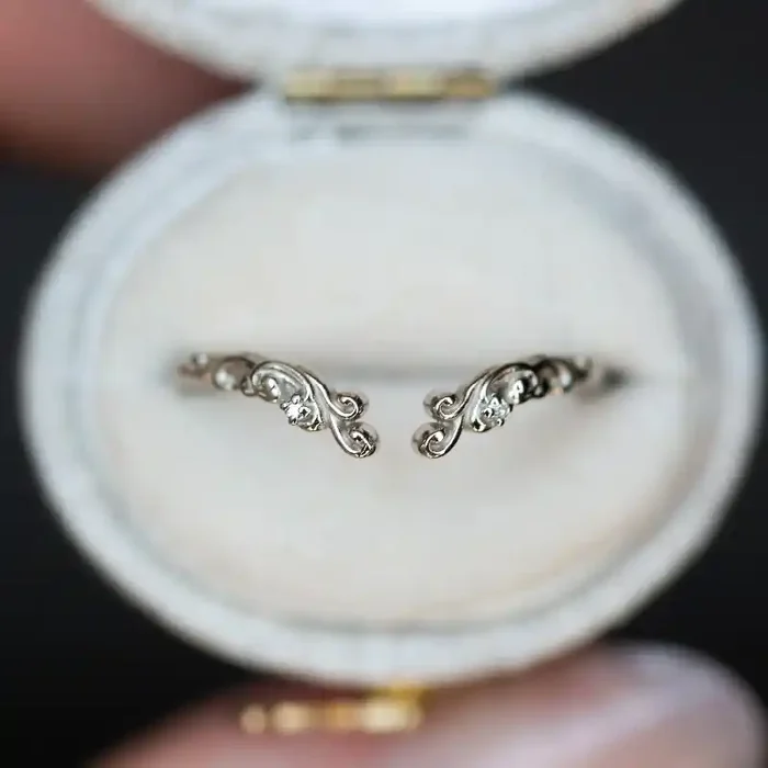 Helloice Open Filigree Wedding Band