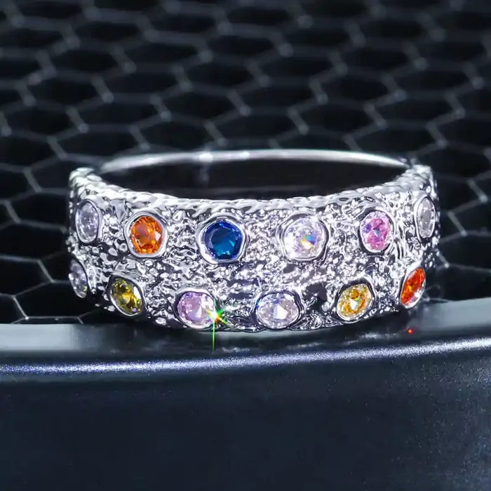 Helloice Rainbow Round Stones Band