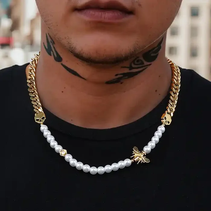 Helloice Skull Bee Pearl and Cuban Necklace