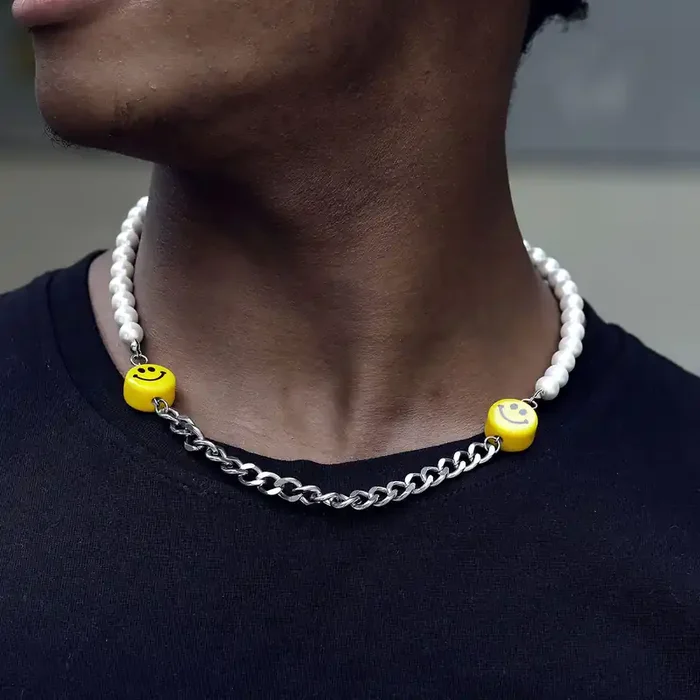 Helloice Smile Face Pearl and Steel Cuban Chain Necklace