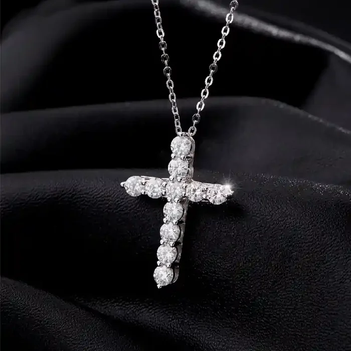 Helloice VVS Moissanite S925 Silver Cross Pendant Necklace