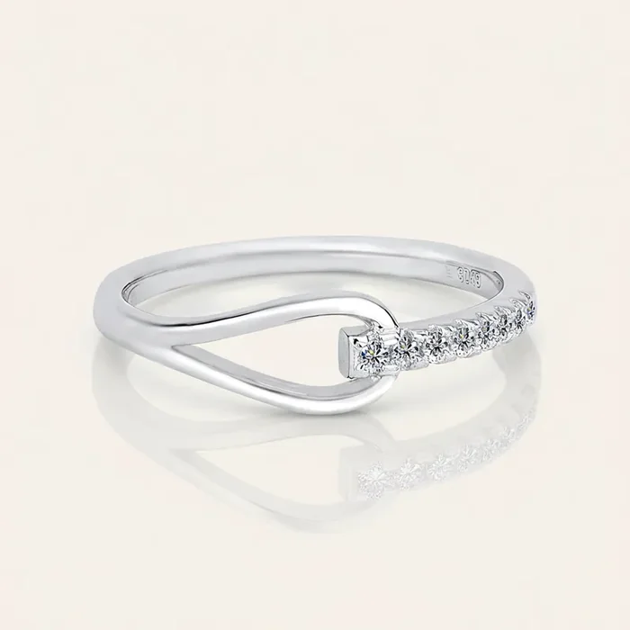 Helloice VVS Moissanite S925 Silver Hollow Out Ring