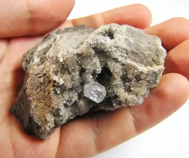 HERKIMER SPECIMEN 592CARATS GTT 2263