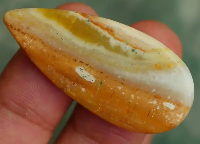 INDONESIAN PETRIFIED WOOD OPAL AA GRADE 25.75 CRT