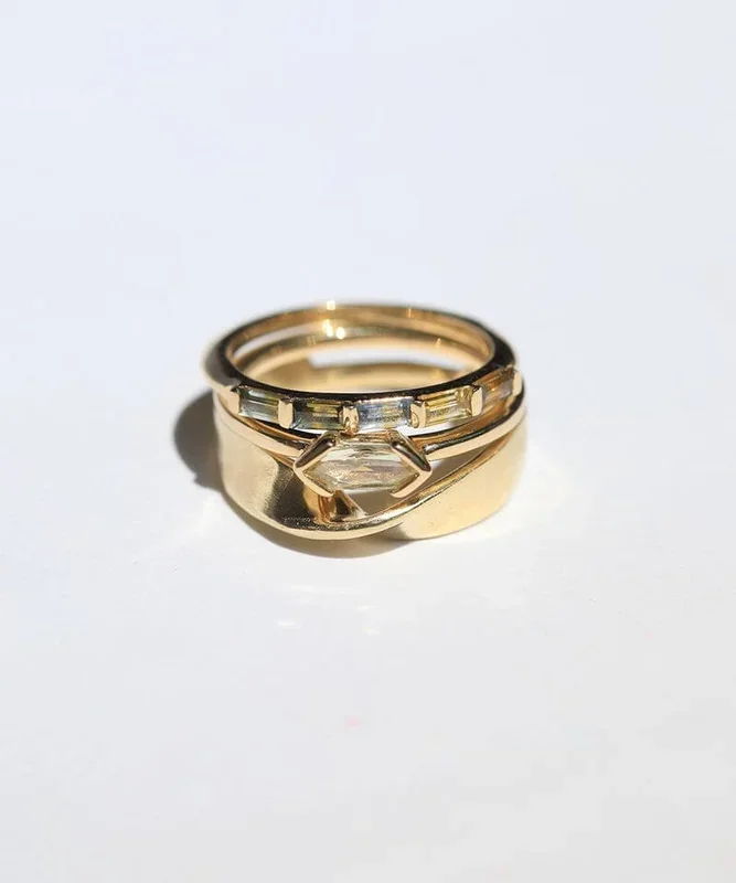 Joey Yellow Diamond Ring l Half Baguette Bi-Color Sapphire Ring l Torque Ring