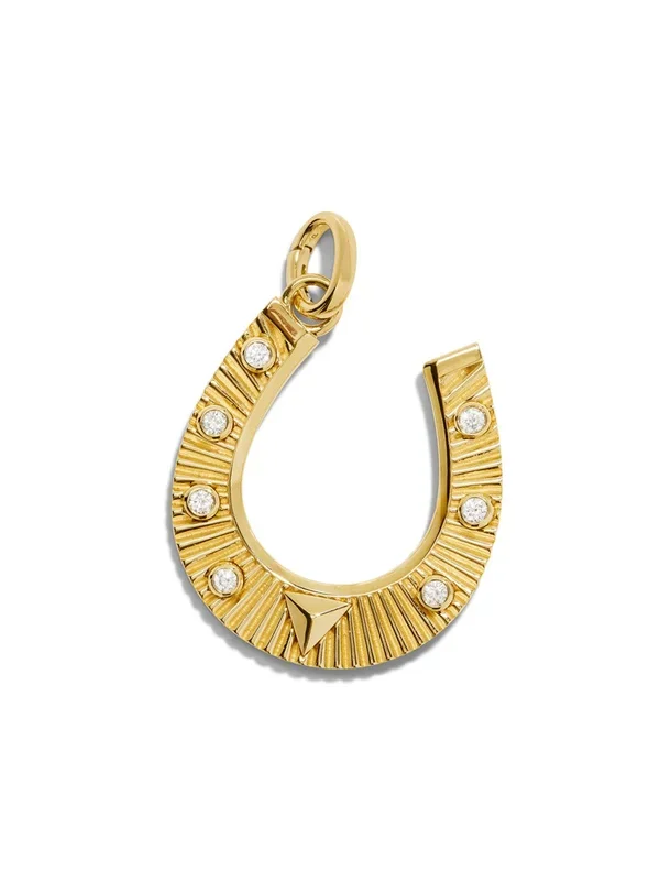 Large Protection Diamond Horseshoe On Annex Link