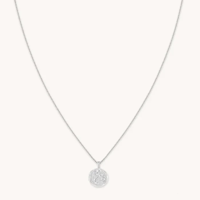 Leo Zodiac Pendant Necklace in Silver
