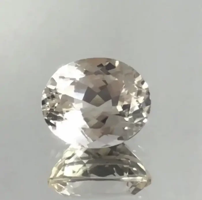Luminous 6.10 ct Oval Peach Morganite H699