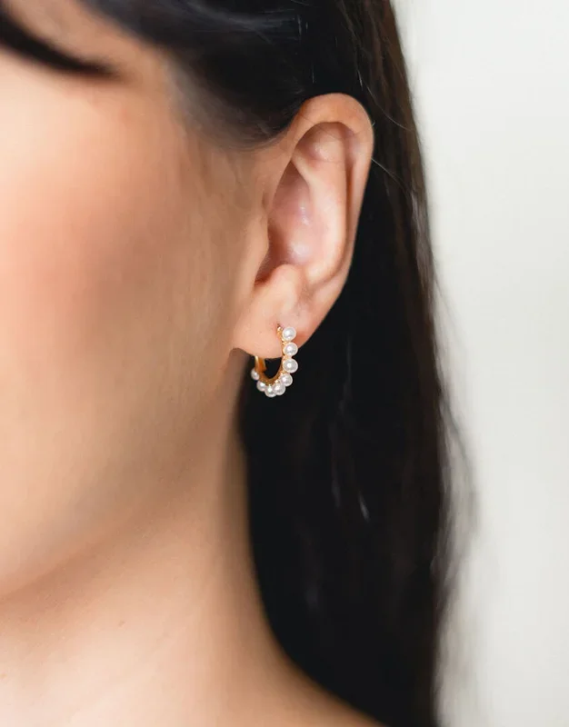 Margot Pearl Earrings