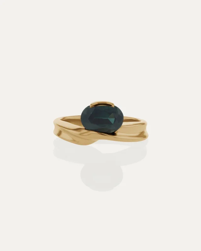 Marine Oval Sapphire Ring