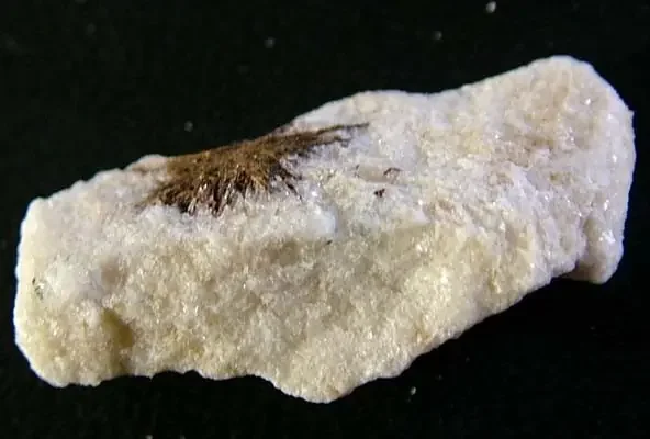 (MGW) ASTROPHYLLITE SPECIMEN IN MATRIX 5 CTS FP 938