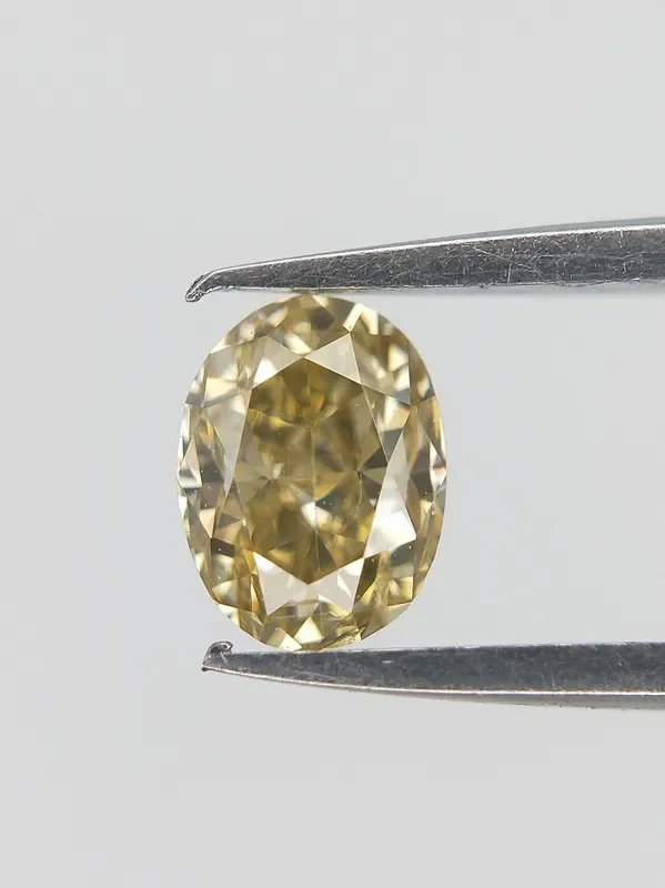 Mild Color Diamond , Oval Brilliant Cut , 0.27 cts
