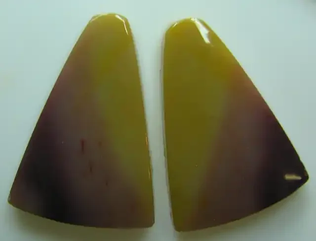 MOOKAITE AUSTRALIAN JASPER MATCHING PAIR OF STONE 26.20 CTS