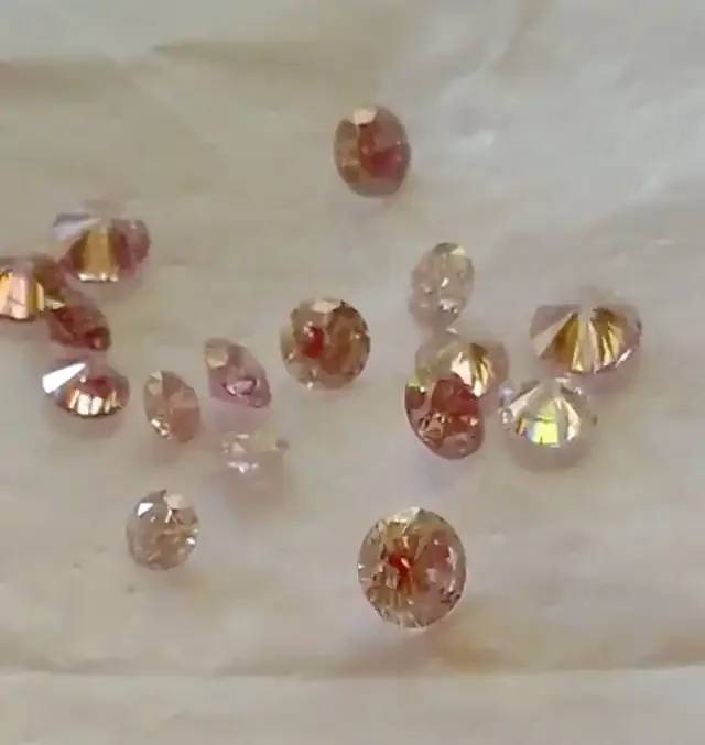 NATURAL ARGYLE -PINKDIAMOND,5-10PTS -SIZE ,1CTWLOT ,NR