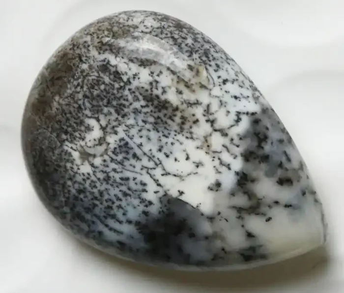 Natural Dendritic Agate Cab Stone Y64