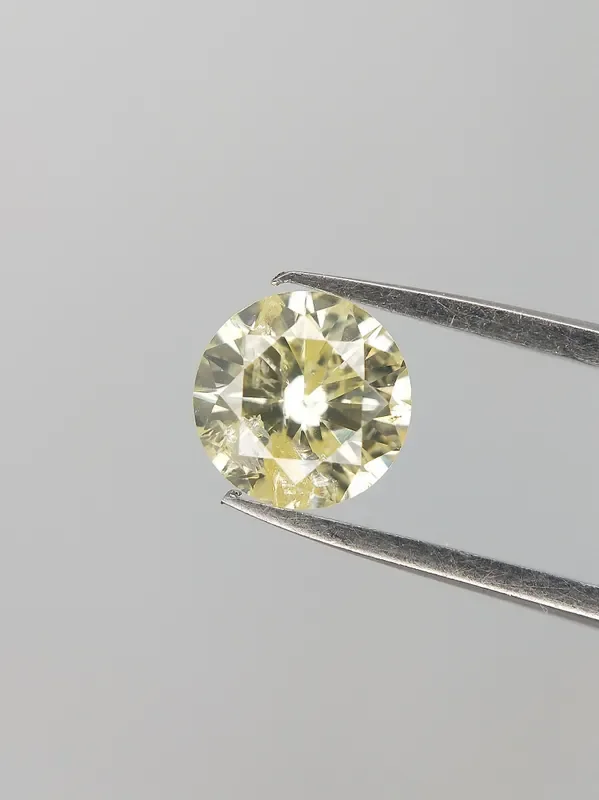 Natural Round Diamond , Light Yellow Diamond 0.34 CTS ,