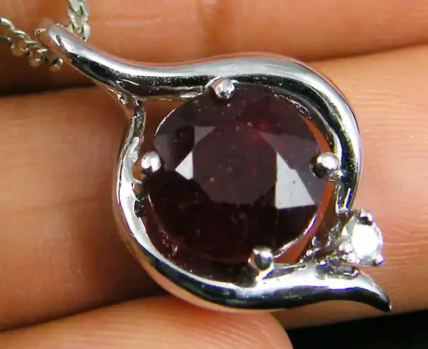 NATURAL RUBY 14K WHITE GOLD PENDANT MYT 802