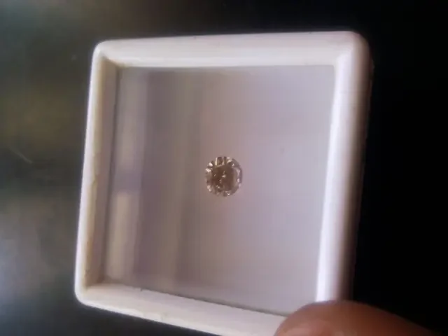NATURAL-SOLITIARE CHAMPANGE DIAMOND,0.85CTW-1PCS