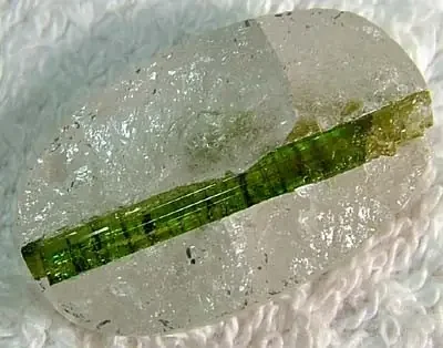 NATURAL TOURMALINE SPECIMEN FOR JEWELERY 45 CTS FP 384