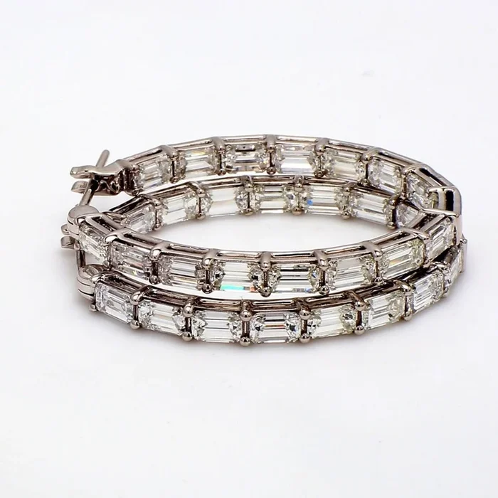 Ninacci 18K White Gold 1″ Inside Out Hoop Earrings with 6.04 Carats Emerald Cut Diamonds